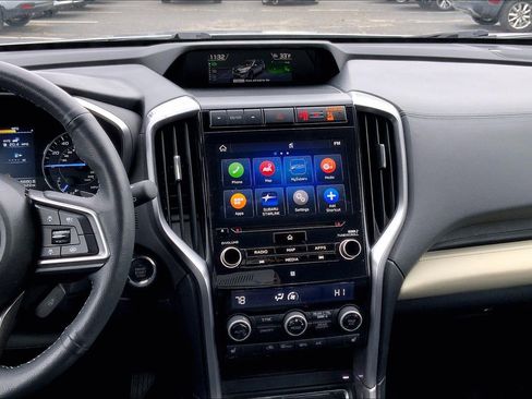 Certified 2022 Subaru Ascent Limited w/ Technology Package image 6