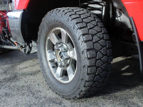 Used 2017 Ford F250 XL w/ Power Equipment Group image 36