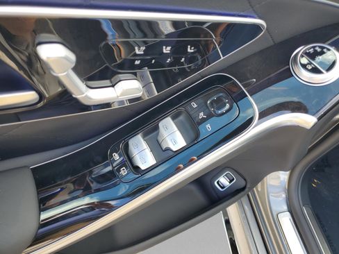 Certified 2026 Mercedes-Benz S 580 4MATIC Sedan image 18