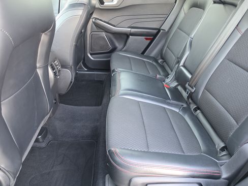 Used 2025 Ford Escape ST-Line AWD/4WD image 10