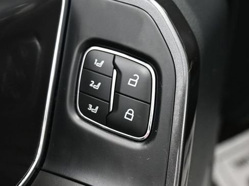 Certified 2021 Ford F150 Lariat AWD/4WD image 15