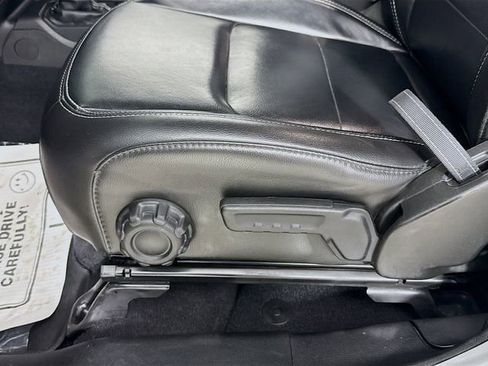 Used 2021 Jeep Wrangler Unlimited Sahara w/ Cold Weather Group image 19