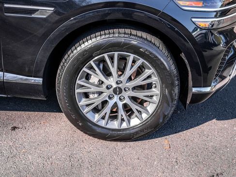 Used 2025 Genesis GV80 2.5T Standard AWD/4WD image 7