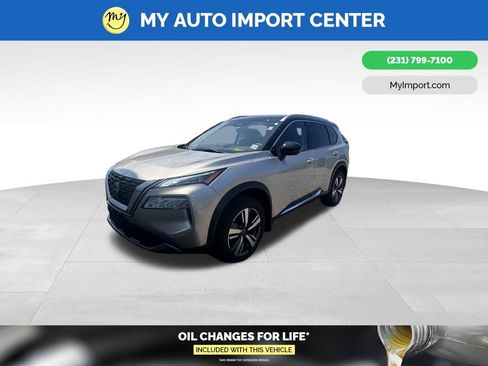 Used 2023 Nissan Rogue SL AWD/4WD image 5