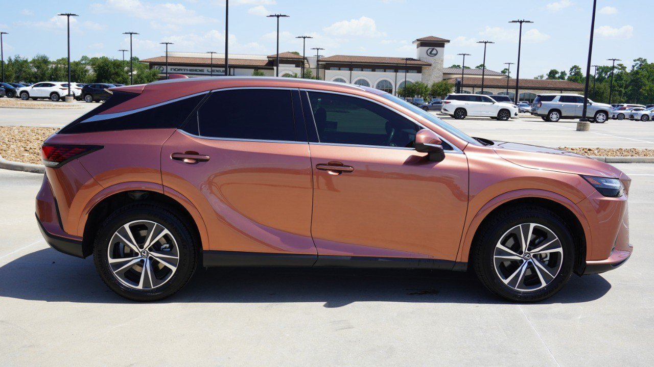 Certified 2024 Lexus RX 350 Premium w/ Convenience Package FWD image 4