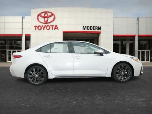 New 2026 Toyota Corolla XSE FWD image 7
