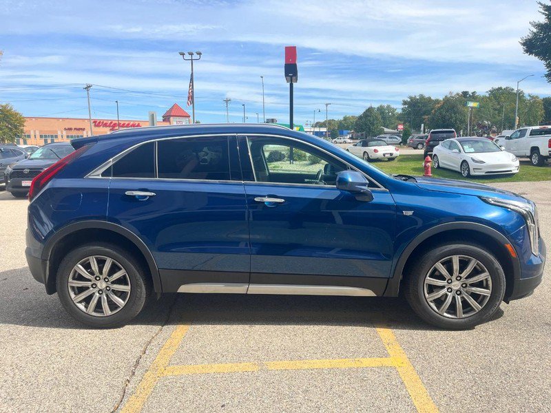 Used 2019 Cadillac XT4 Premium Luxury AWD/4WD image 4