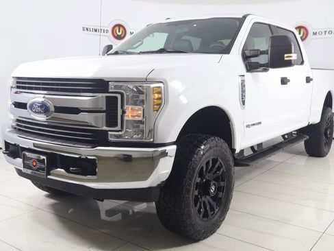 Used 2019 Ford F250 XLT image 5