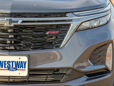 Used 2023 Chevrolet Equinox RS w/ RS Leather Package FWD image 9