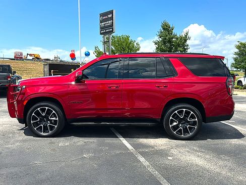 Used 2024 Chevrolet Tahoe RST w/ Luxury Package AWD/4WD image 5