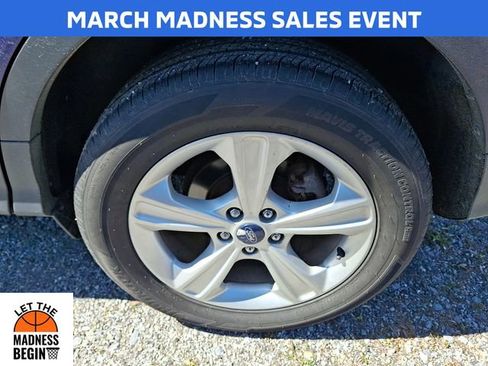 Used 2015 Ford Escape SE image 5