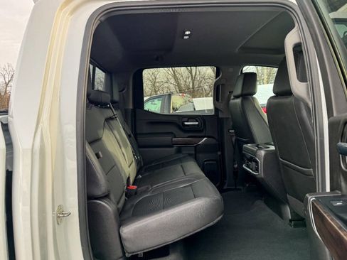 Used 2022 GMC Sierra 1500 SLT w/ SLT Premium Plus Package image 16