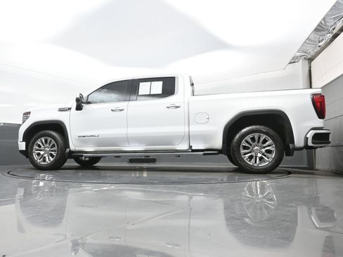 Used 2023 GMC Sierra 1500 Denali w/ Technology Package AWD/4WD image 28