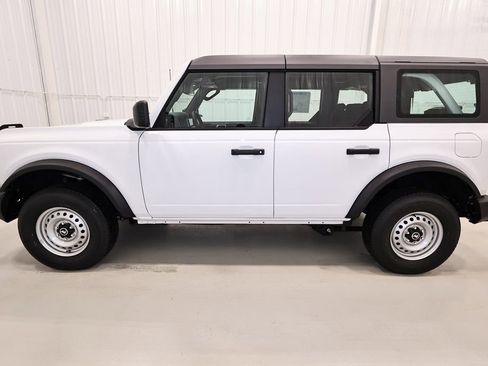 New 2026 Ford Bronco 4-Door image 6