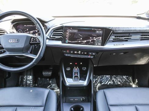 Used 2023 Audi Q4 e-tron Premium Plus w/ Premium Plus image 13