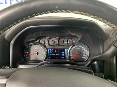 Used 2017 GMC Sierra 1500 SLT AWD/4WD image 22