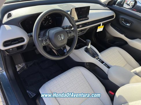 Certified 2024 Honda HR-V LX image 23