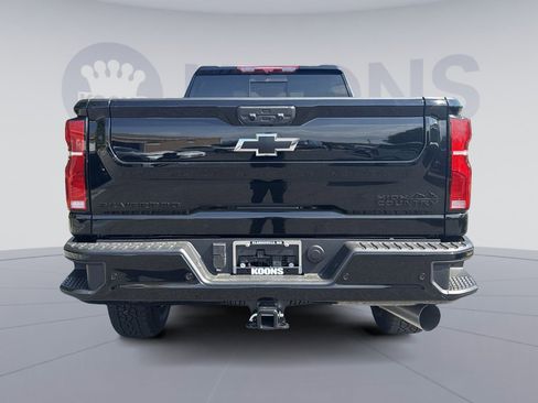 New 2026 Chevrolet Silverado 3500 High Country w/ High Country Premium Package AWD/4WD image 4