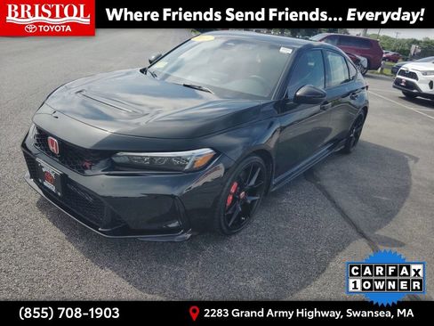 Used 2025 Honda Civic Type R image 3