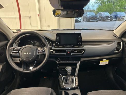 Certified 2023 Kia Seltos S AWD/4WD image 12