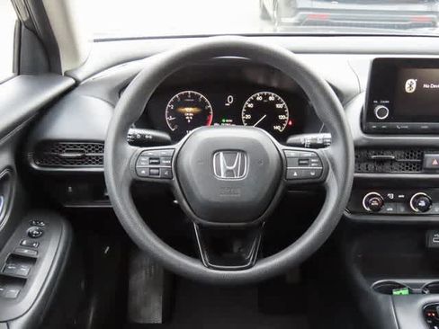 Used 2023 Honda HR-V LX image 18