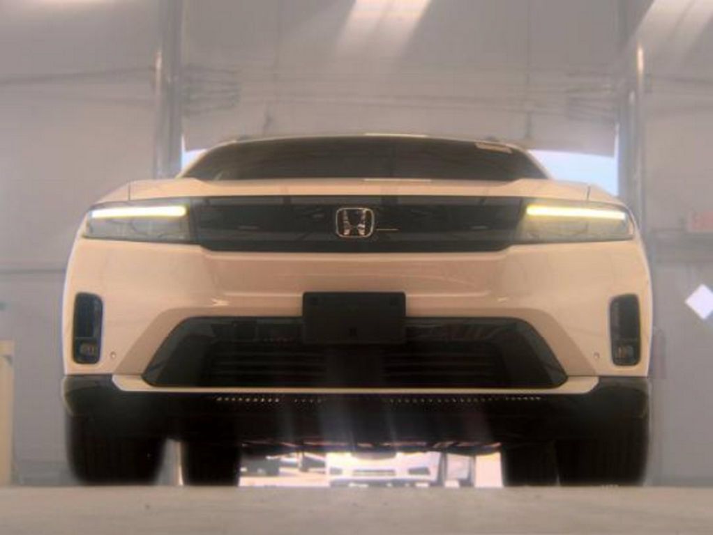 Used 2024 Honda Prologue Touring image 3