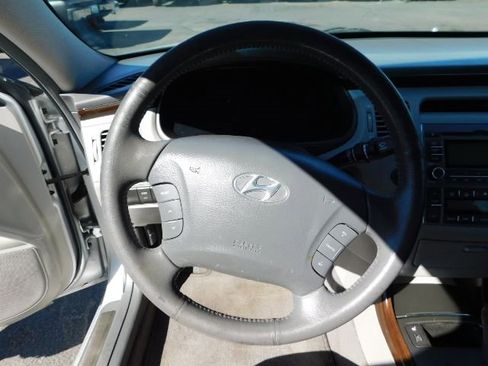 Used 2011 Hyundai Azera GLS w/ Premium Pkg 2 image 16