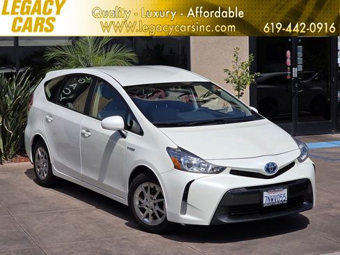 Used 2015 Toyota Prius V Three FWD image 1