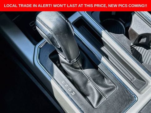 Used 2019 Ford F150 Lariat w/ Equipment Group 502A Luxury AWD/4WD image 18