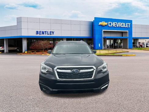 Used 2017 Subaru Forester 2.5i Limited image 8