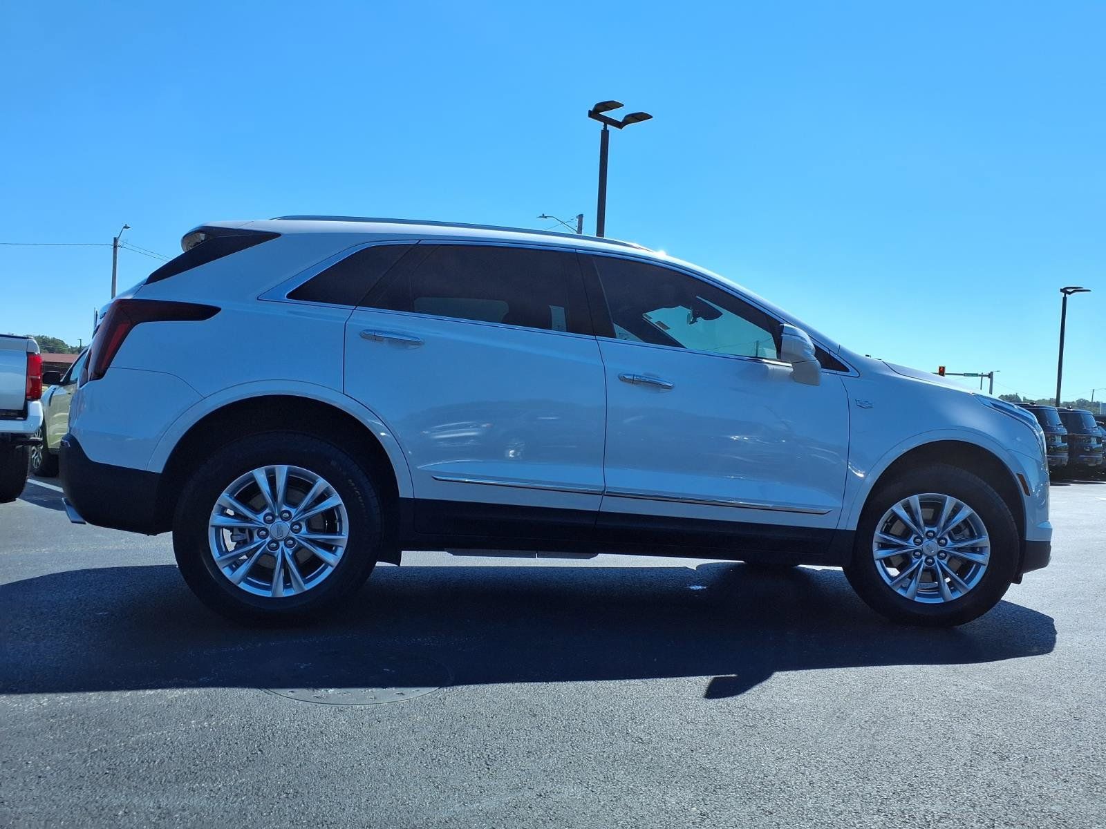 Used 2025 Cadillac XT5 Luxury FWD image 36