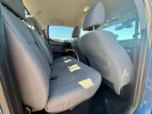 Used 2018 Toyota Tacoma SR5 image 15