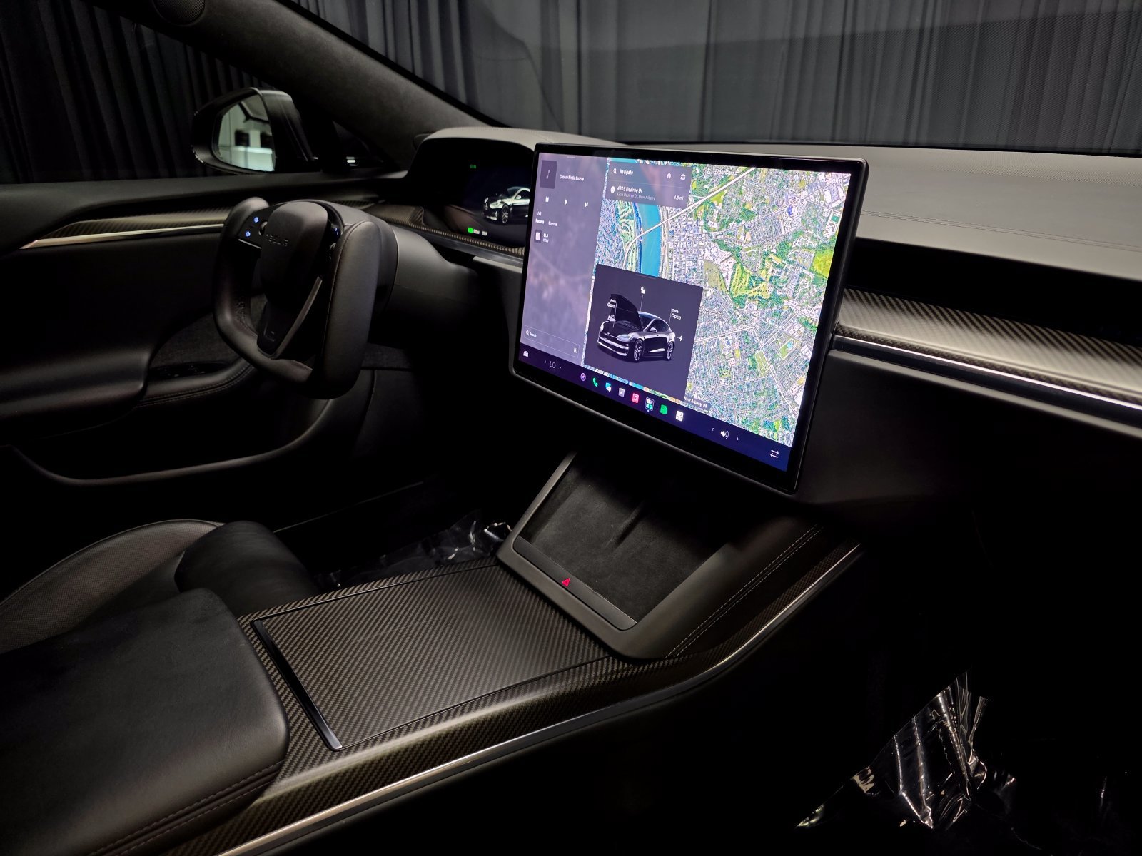 Used 2022 Tesla Model S Plaid AWD/4WD image 32