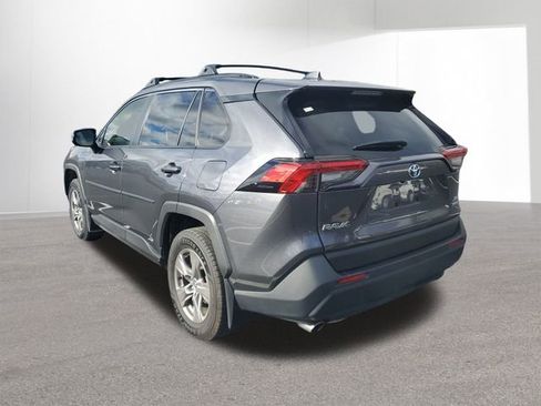 Used 2023 Toyota RAV4 XLE image 14