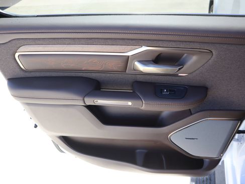 New 2026 RAM 1500 Limited AWD/4WD image 18
