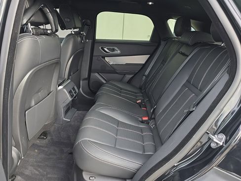 Certified 2023 Land Rover Range Rover Velar R-Dynamic S image 8