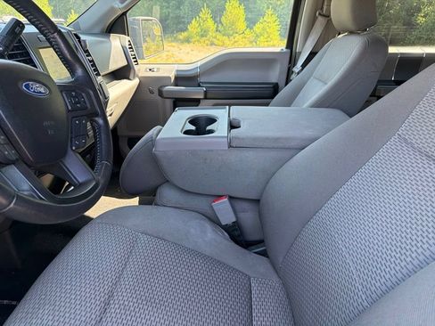 Used 2020 Ford F150 XLT w/ Equipment Group 302A Luxury AWD/4WD image 11