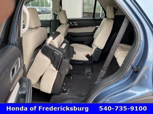 Used 2019 Ford Explorer Platinum AWD/4WD image 28