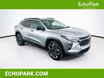 Used 2025 Chevrolet Trax RS