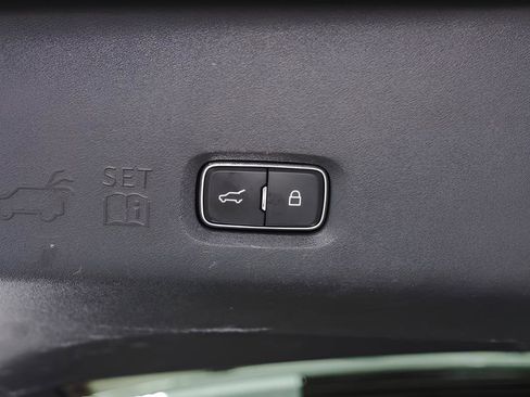 Used 2025 Ford Expedition Max Active AWD/4WD image 43