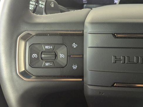 Used 2025 GMC Hummer EV 3X w/ LPO, Cargo Utility Package image 7