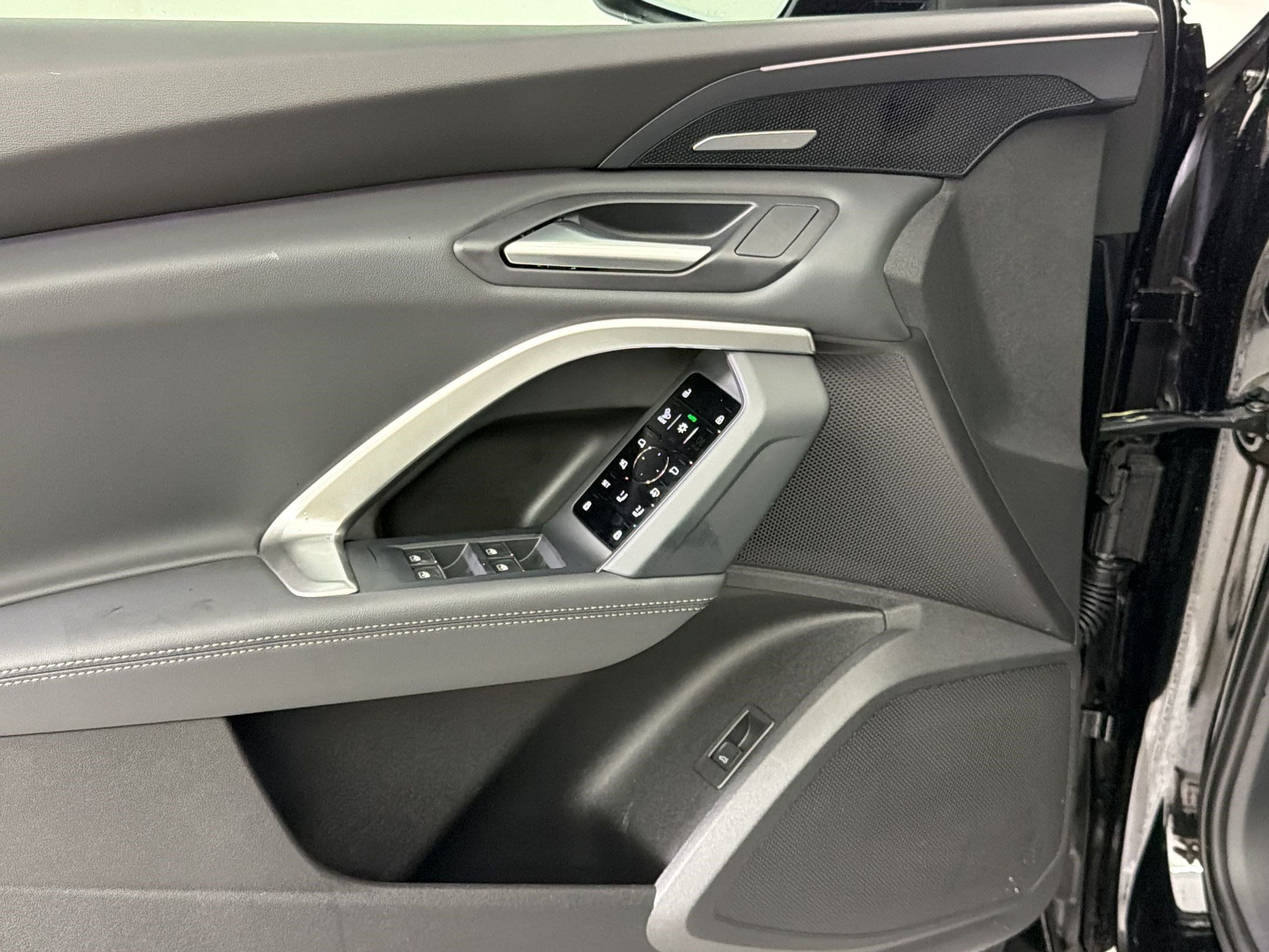 New 2026 Audi Q5 Premium Plus AWD/4WD image 13