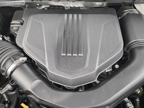 New 2026 Chevrolet Traverse LT w/ Midnight/Sport Edition FWD image 35
