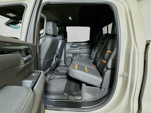 New 2026 GMC Sierra 1500 AT4 w/ AT4 Premium Package image 13