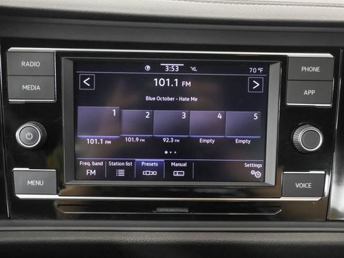 Used 2023 Volkswagen Jetta Sport FWD image 29