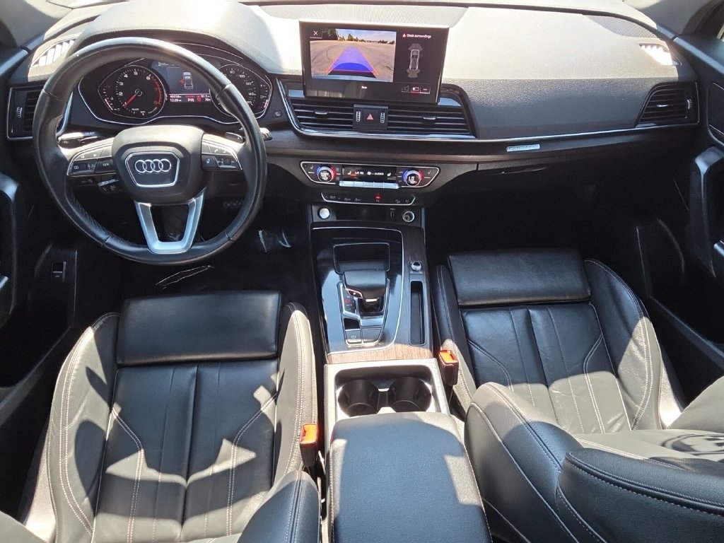 Used 2023 Audi Q5 2.0T Premium w/ Convenience Package AWD/4WD image 13