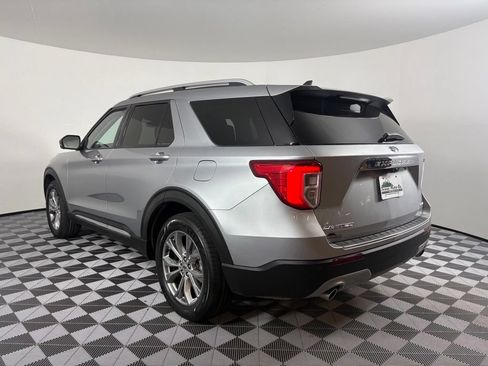 Certified 2022 Ford Explorer Limited w/ Equipment Group 301A AWD/4WD image 12