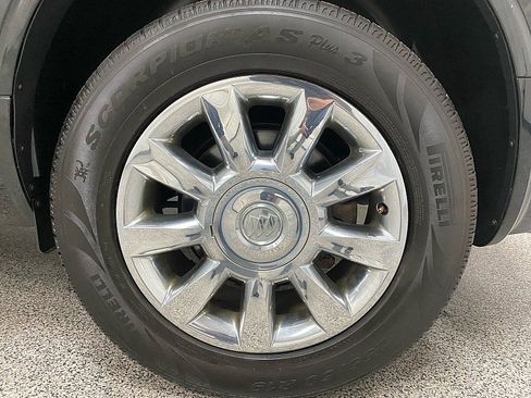 Used 2014 Buick Enclave Leather w/ Trailering Provision Package image 25