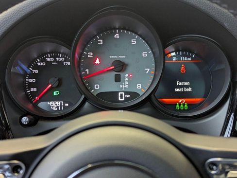 Used 2021 Porsche Macan S image 19