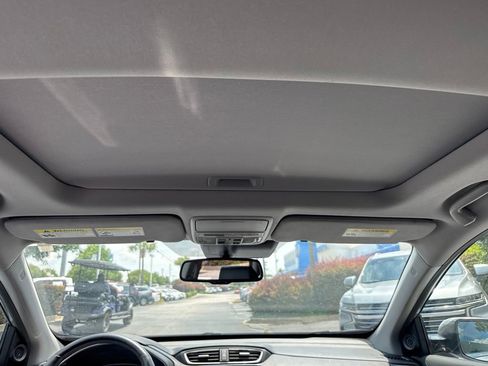 Certified 2020 Honda CR-V Touring image 16